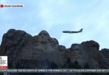 WATCH: New Air Force One Flies by Iconic Rushmore Skyline - 07/03/26